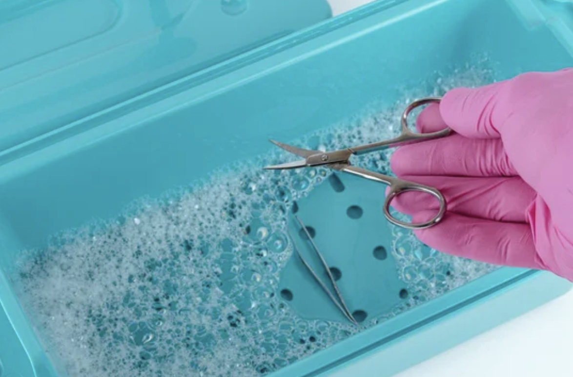 Deep-sterilisation-disinfection-facilix Upholstery Refresh & Sanitise