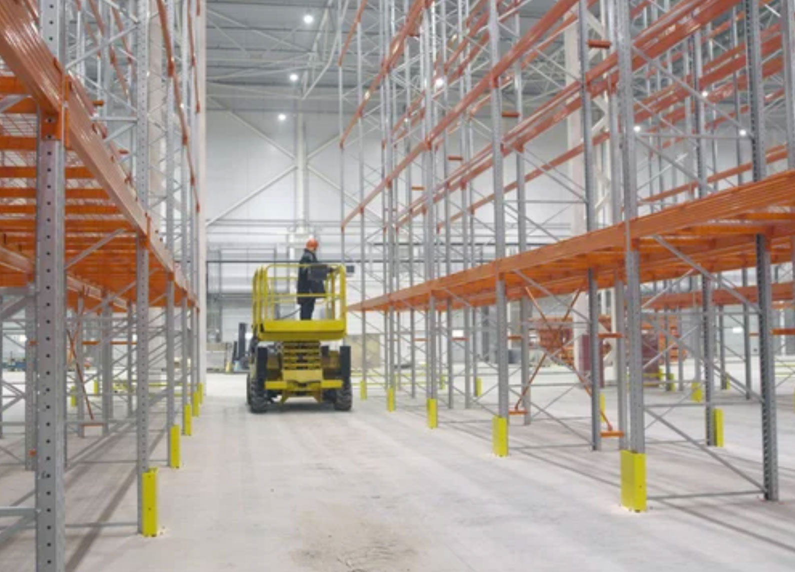 scissor-lift-cleaning-equipment-facilix Upholstery Refresh & Sanitise